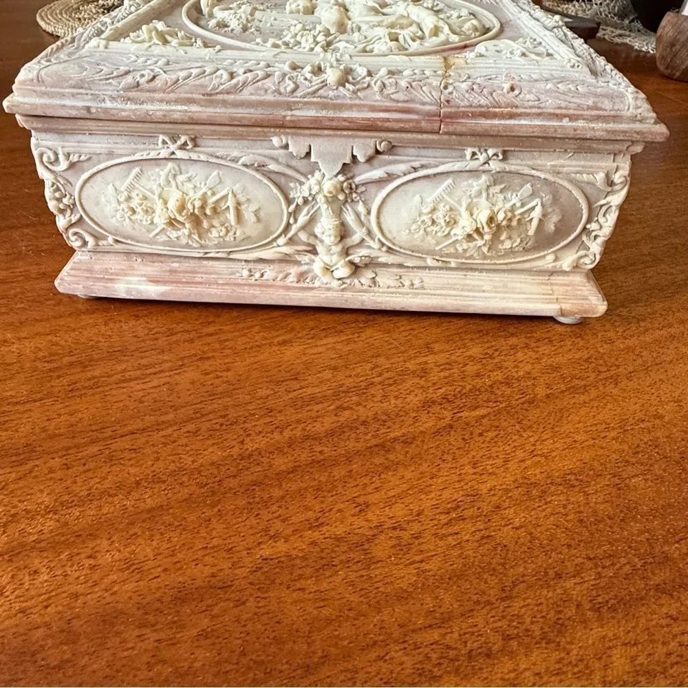 Vintage Carved Stone Incolay Victorian Jewelry Trinket Box Pink Marie Antoinette